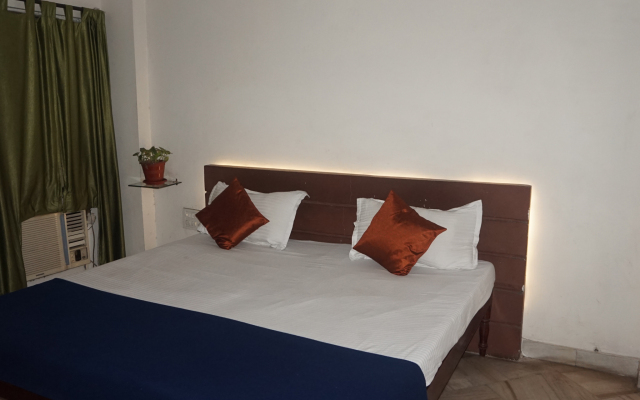 Mantralaya Hotel