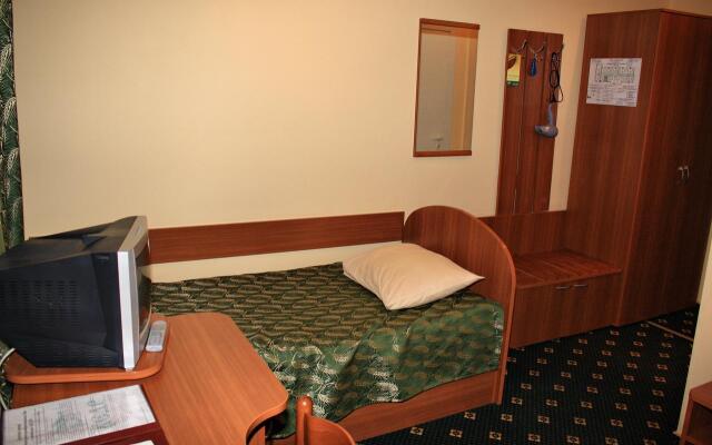Kedr Hotel