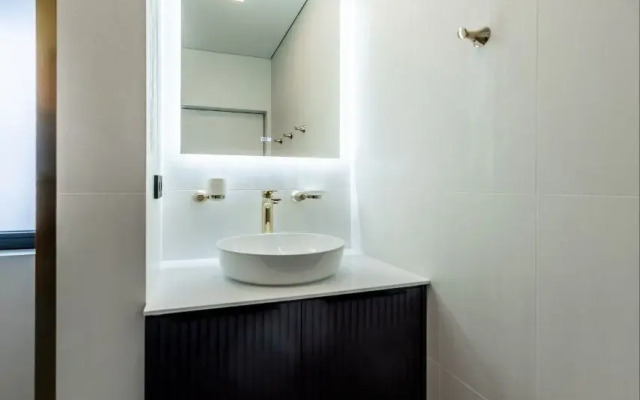 S Dzhakuzi V Tsentre Sochi Flat
