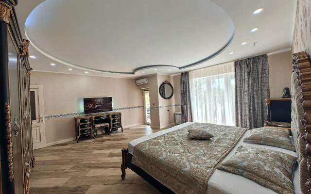 Sosnovyij Raj Villa