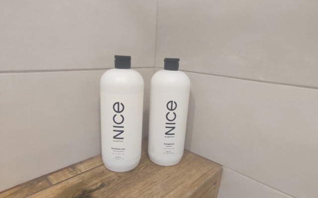 Апартаменты Уютная видовые возле станции метро