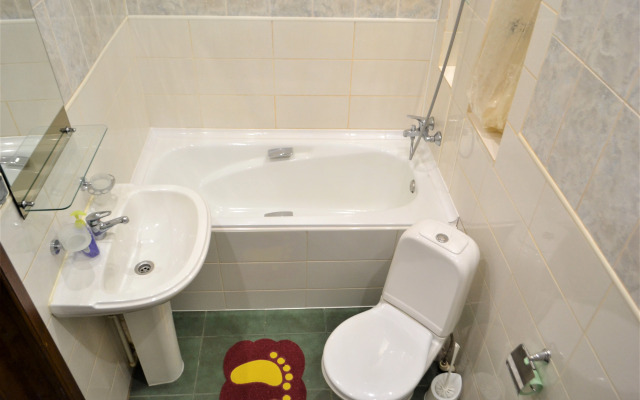 Квартира с двумя раздельными спальнями в центре на Егорова