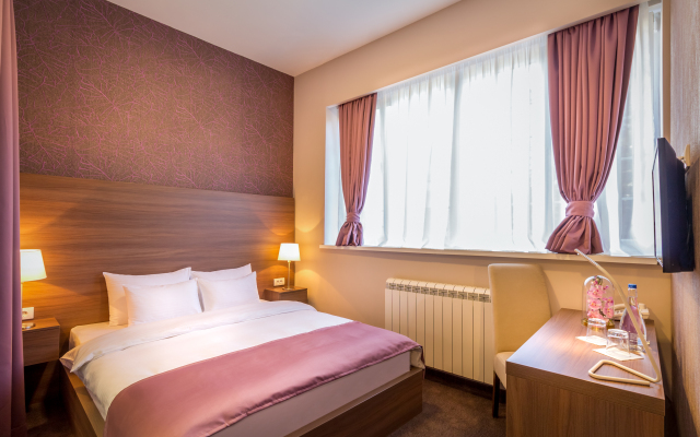 Veneti Suites Guest House