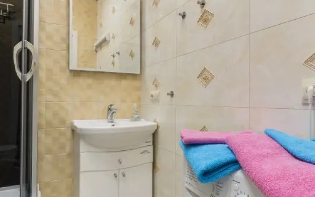Kolombo Apartments 2