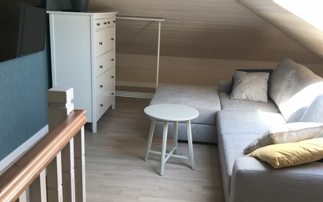 Апартаменты с 3 спальнями в частном доме