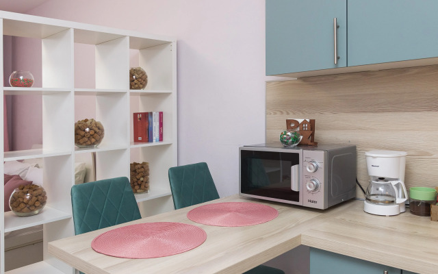 Uyutnaya Studiya Rose v PtzHome Flat