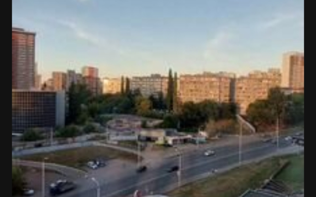 Bakalinskaya 23, Ufa, Marat Flat