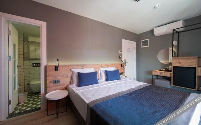 Pure Blanche Lara Hotel