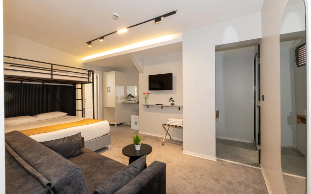 Istanbul Holiday Hotel