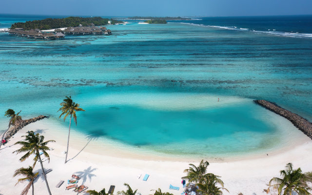 Silver Oasis Maldives Hotel