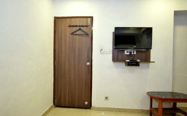 Anupam Hotel