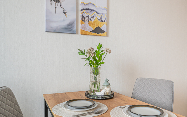 Квартира Стильная Квартира с Панорамными окнами в Академическом Районе