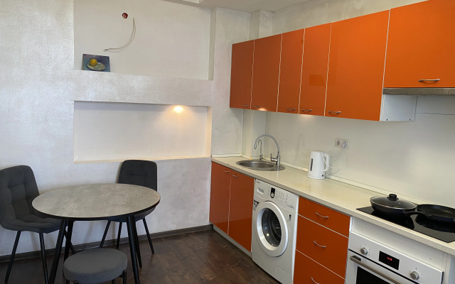 Ryadom S Vokzalom Flat