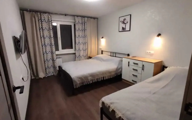 Апартаменты 50 лет Октября 35