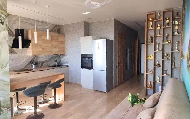 Квартира Двухкомнатная с Потрясающим Видом на Море