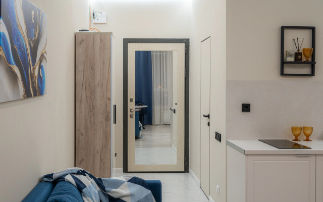 Квартира Студия Люкс в Синих Тонах