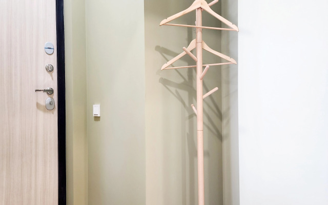 Na Ulitse Dalnevostochnaya 166/6 Flat