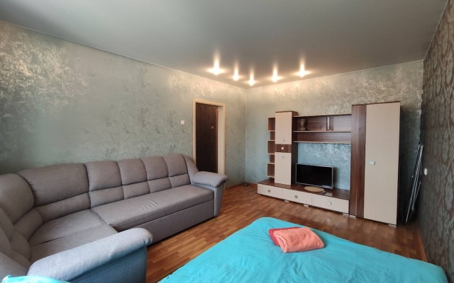 ryadom s Mntk im. Fedorova i Sk Zarya Flat