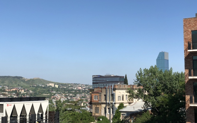 On Tamar Chovelidze StreetApartments