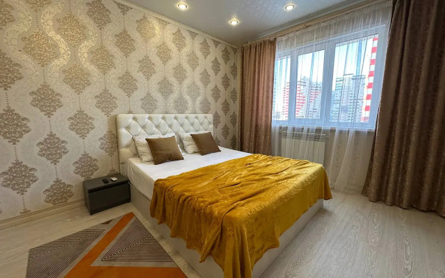 Апартаменты LikeHome на Проспекте Победы 155/4