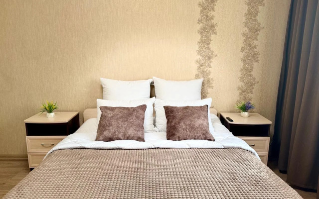 Квартира на Междуречьи улица Ушакова