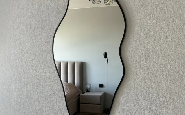 V apart-otele Nachalo u st.m. Lomonosovskaya Flat