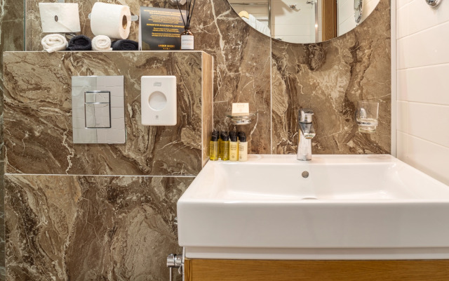 Отель Amber Shore Resort