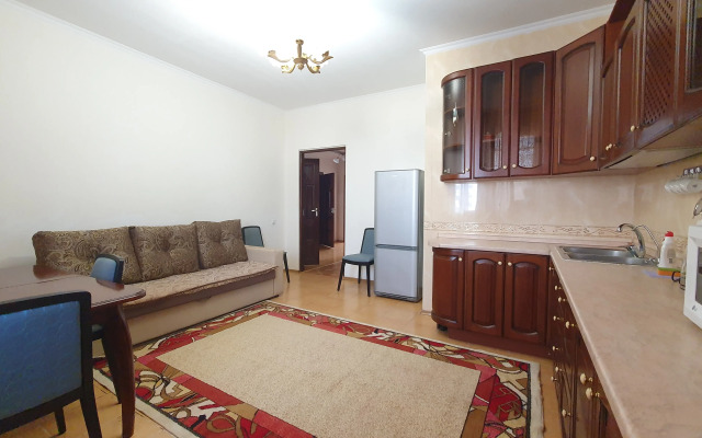 421 Yevrotreshka V Samom Tsentre Na 6 Gostey Apartment