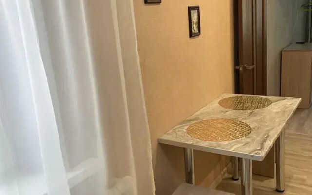 Ekonom Klassa Na Begicheva Apartments