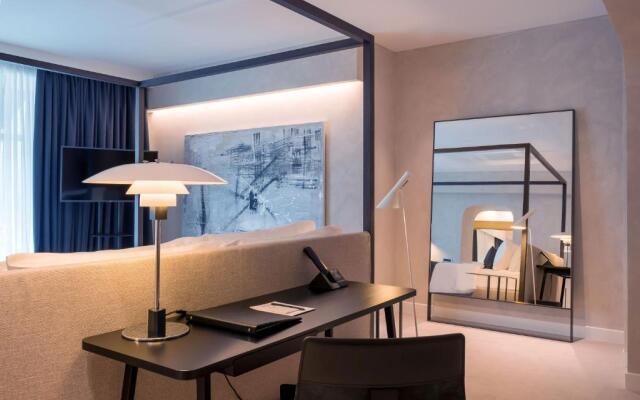 Monograph Hotel (by Travel Agency)