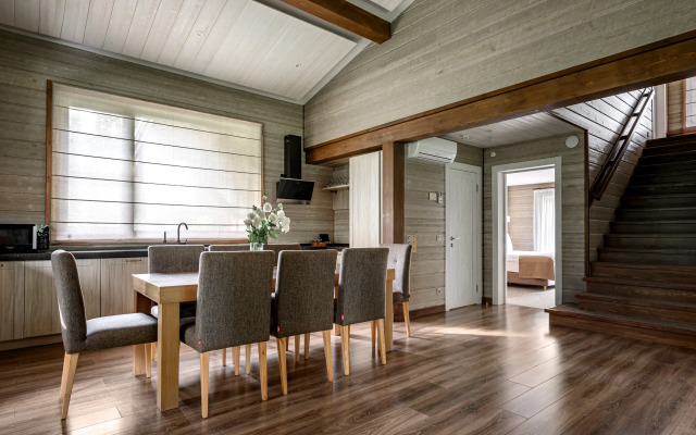 Okhta park Chalet