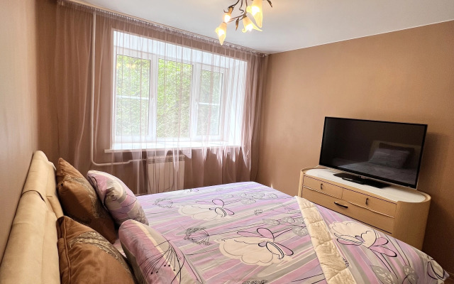 3-Kh Komnatnaya Klassa Lyuks Okolo Zh/d Vokzala Flat