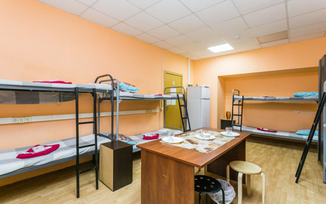 1 Ulitsya Selskohozyaistvennaya OOO NASH OBSHII DOM Hostel
