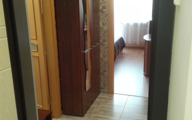 Na Dnepropetrovskoy Flat
