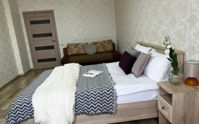 S Panoramnym Vidom Flat