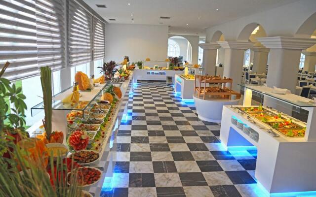 Отель Djerba Golf Resort and Spa