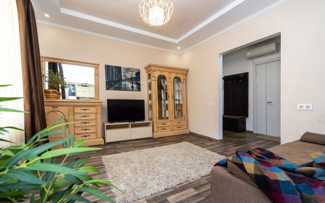 Апартаменты двухкомнатные в историческом центре