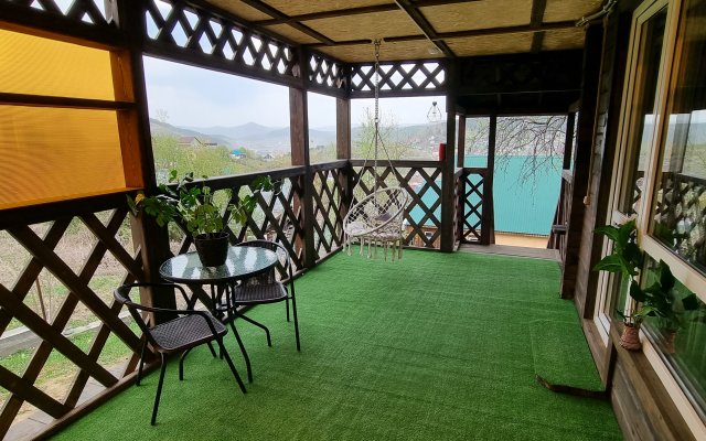 Chudesnoe Mesto Guest House