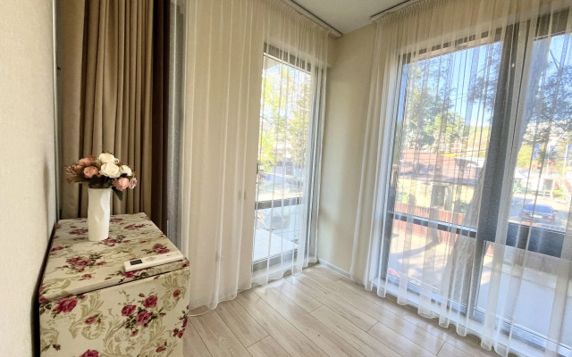 V Samom Serdtse Adlera Flat