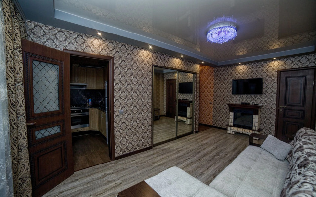 S sovremennym interyerom Flat