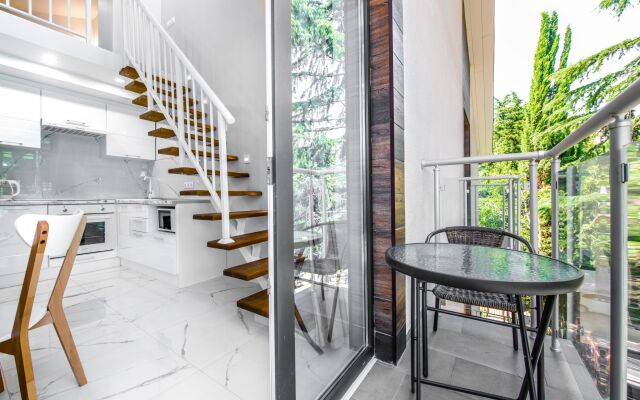 Oplot - Rosemarine Apartments