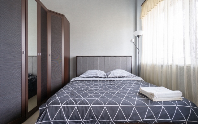 Sutochnyy ray na Narodnaya 7 Apartments