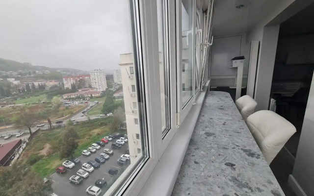 Trekhkomnatnaya Hudyakova 7 Flat