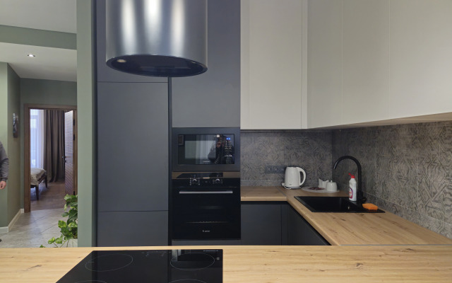 Апартаменты Люкс с Видом на Площадь Победы