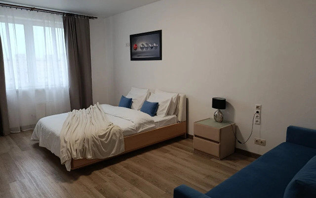 Квартира AlexHome РП Свердловский Строителей 9