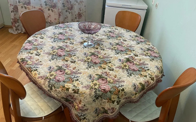 Blagorodnaya klassika v Tsentre Flat