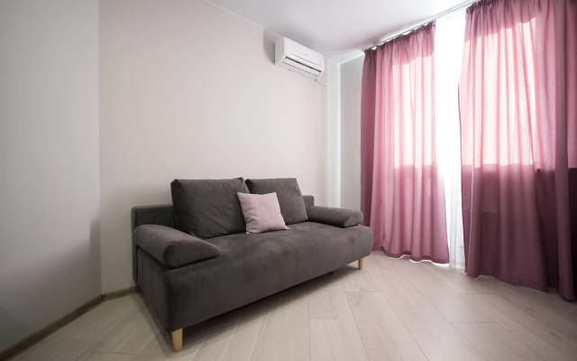 Апартаменты Smile Apartments Дизайнерские в ЖК Сказка