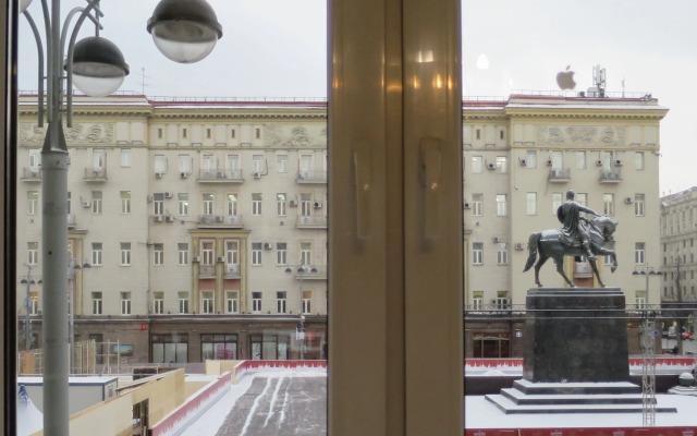 Kvartira u Kremlya s 2-spal'nyami i gostinoy Shikarnyy vid