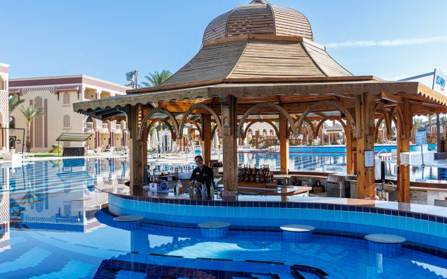 Sunrise Sentido Mamlouk Palace