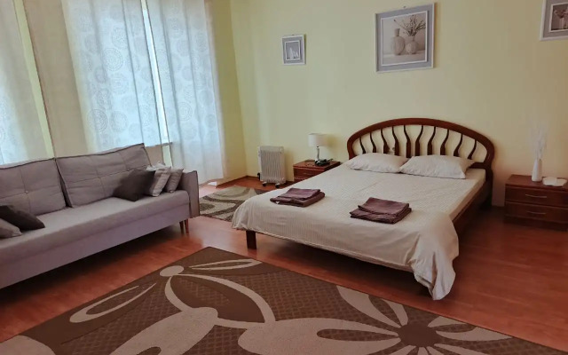 Taunkhaus na Beregu Morya Private House